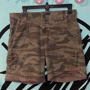 Cabela’s cargo shorts